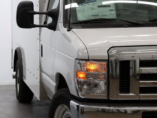 New 2025 Ford E-350 Cutaway - photo 5