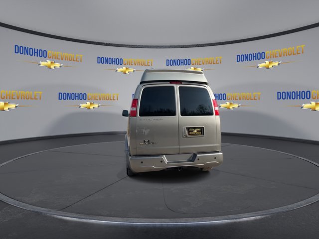 New 2025 Chevrolet Express 2500 Empty Cargo Van - photo 4