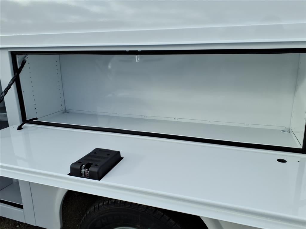 New 2026 Ford E-350 Cutaway - photo 28