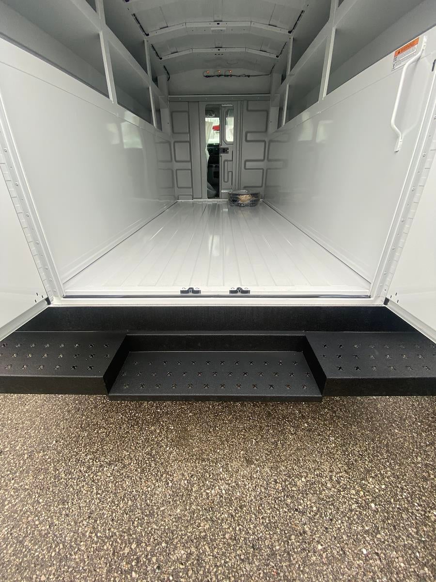 New 2026 Ford E-350 Cutaway - photo 4