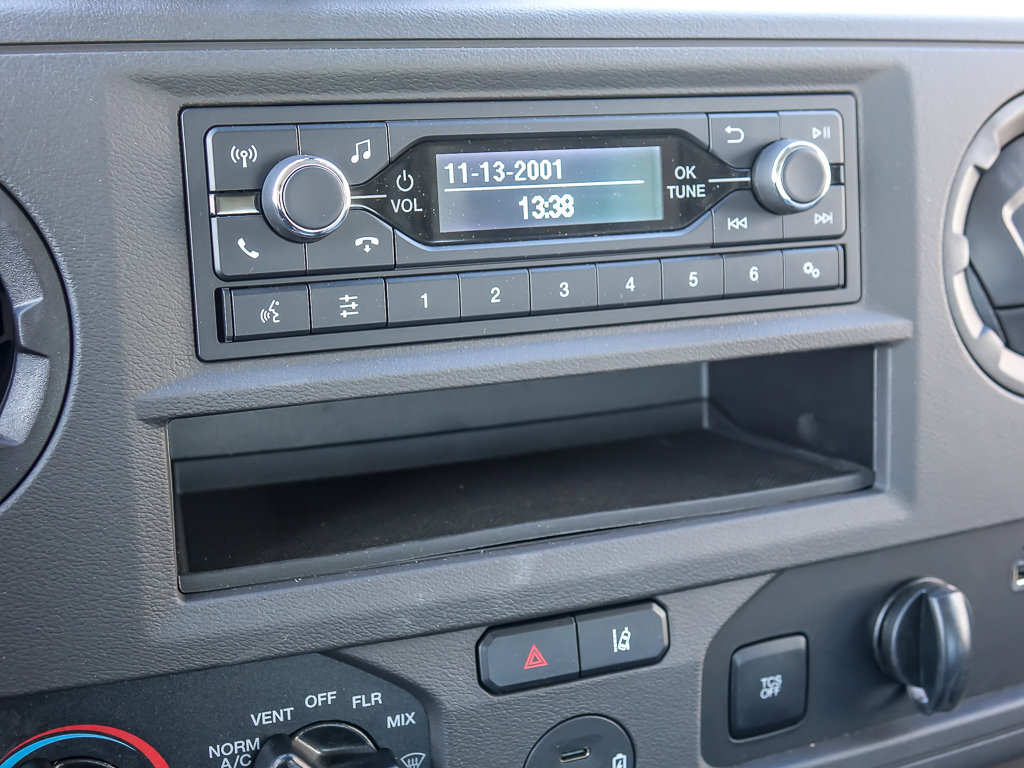 Used 2024 Ford E-350 Cutaway - photo 11