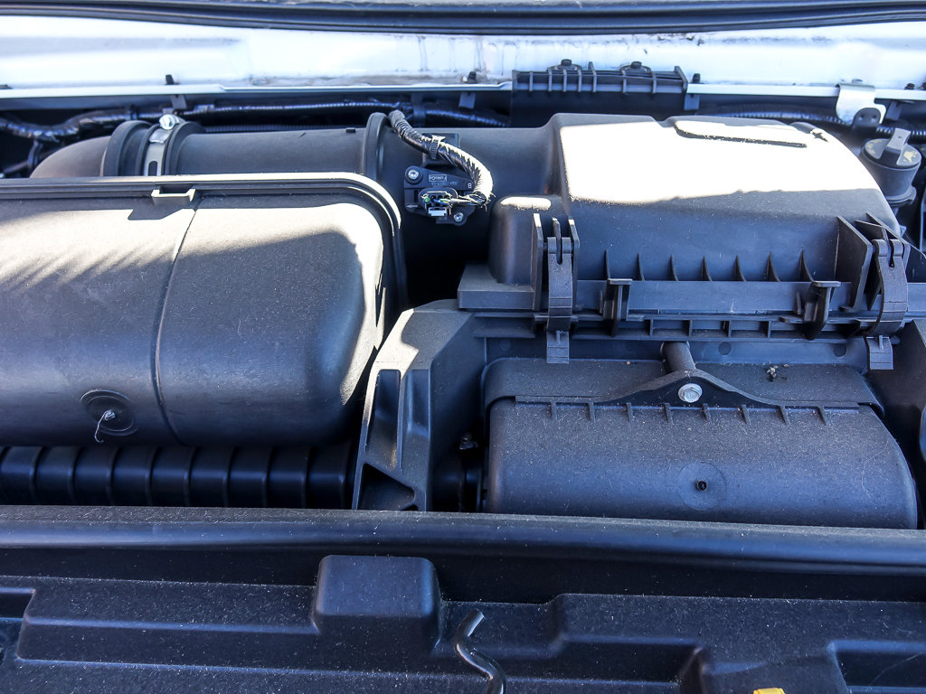 Used 2024 Ford E-350 Cutaway - photo 17