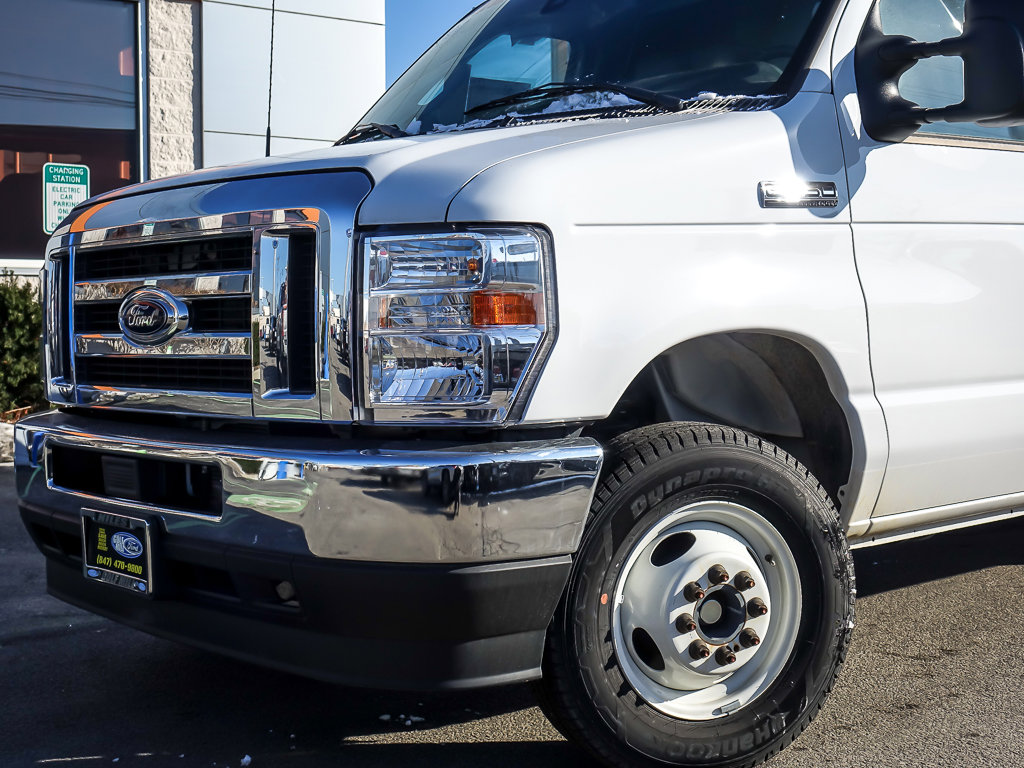 Used 2024 Ford E-350 Cutaway - photo 4