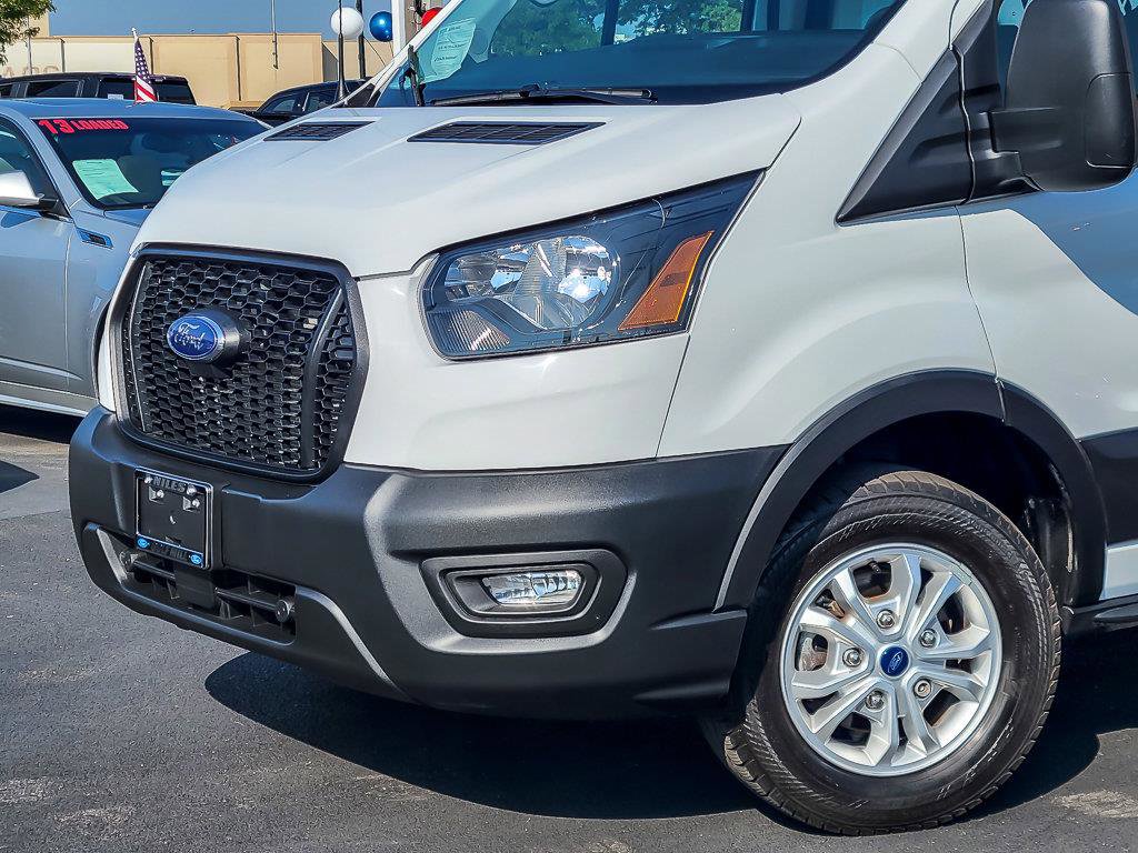 Used 2023 Ford Transit 150 - photo 2