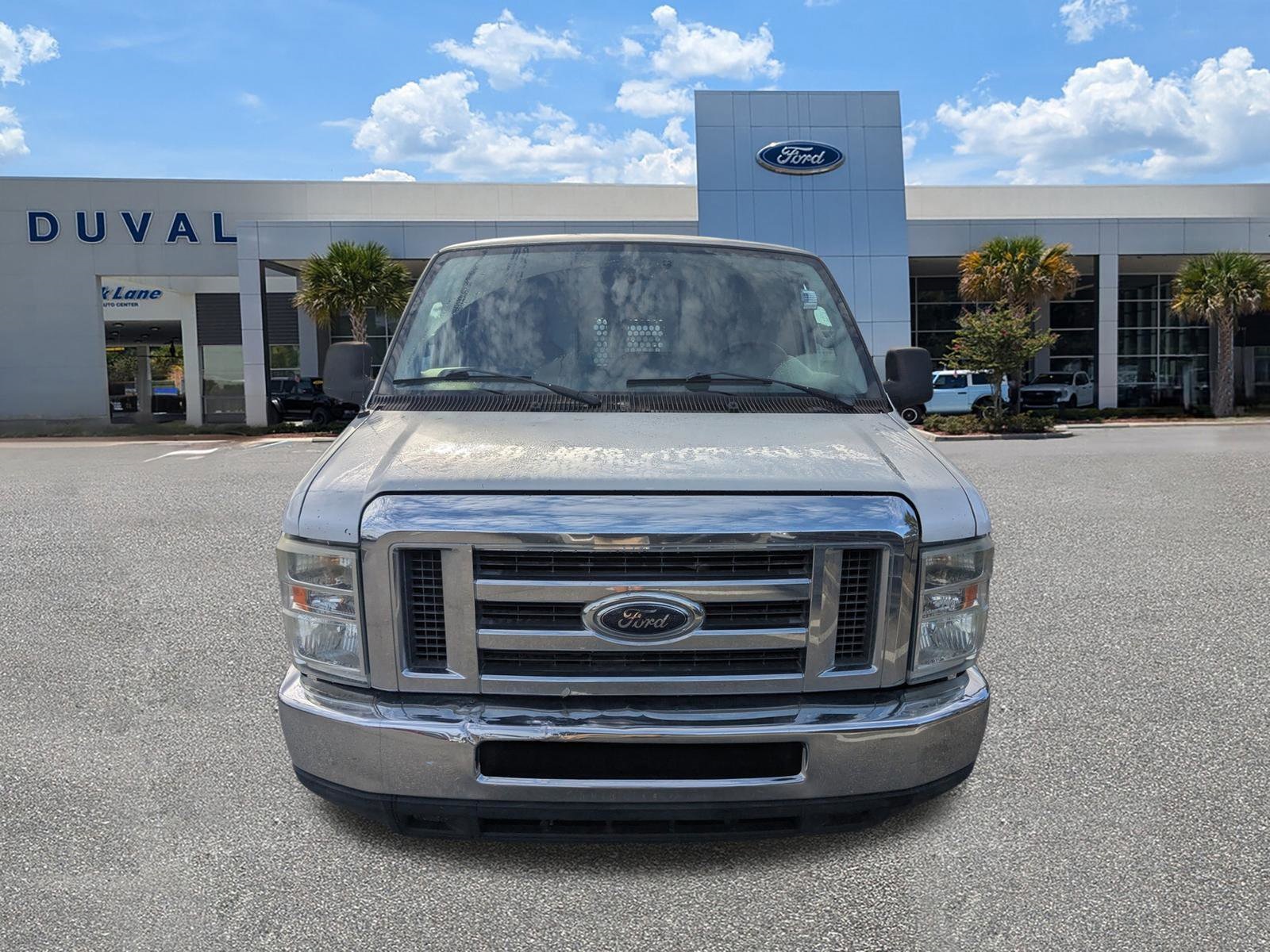 Used 2011 Ford E-250 Empty Cargo Van - photo 5