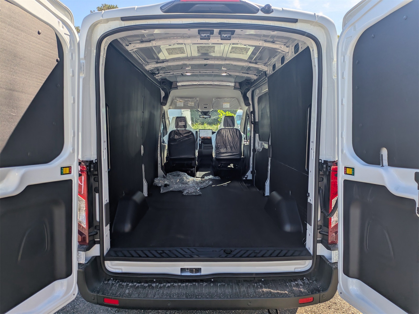 New 2026 Ford Transit 250 Medium Roof Empty Cargo Van - photo 9