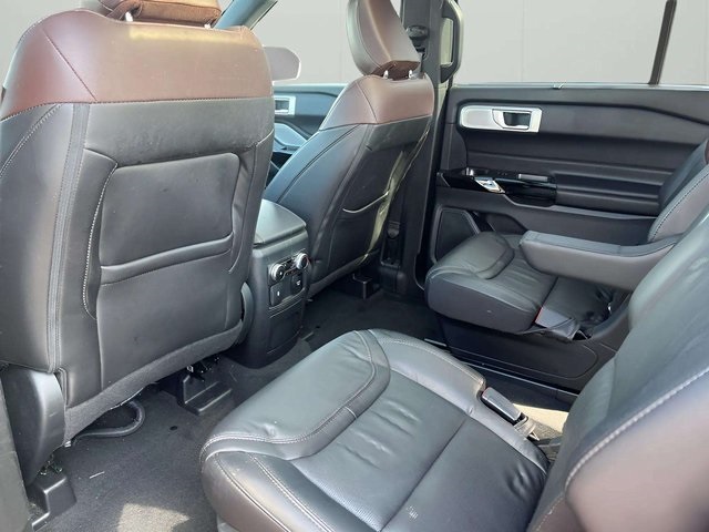 Used 2023 Ford Explorer Platinum - photo 20