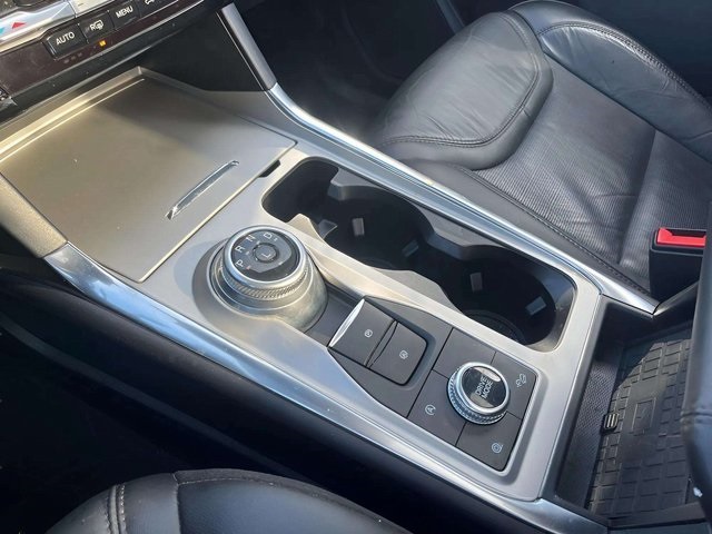Used 2023 Ford Explorer Platinum - photo 38