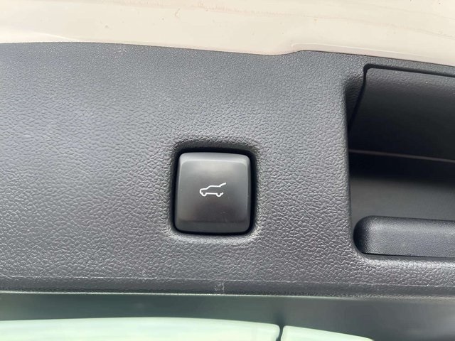 Used 2023 Ford Escape ST-Line - photo 18