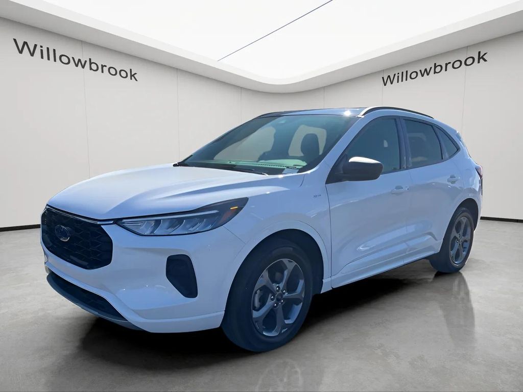Used 2023 Ford Escape - photo 1