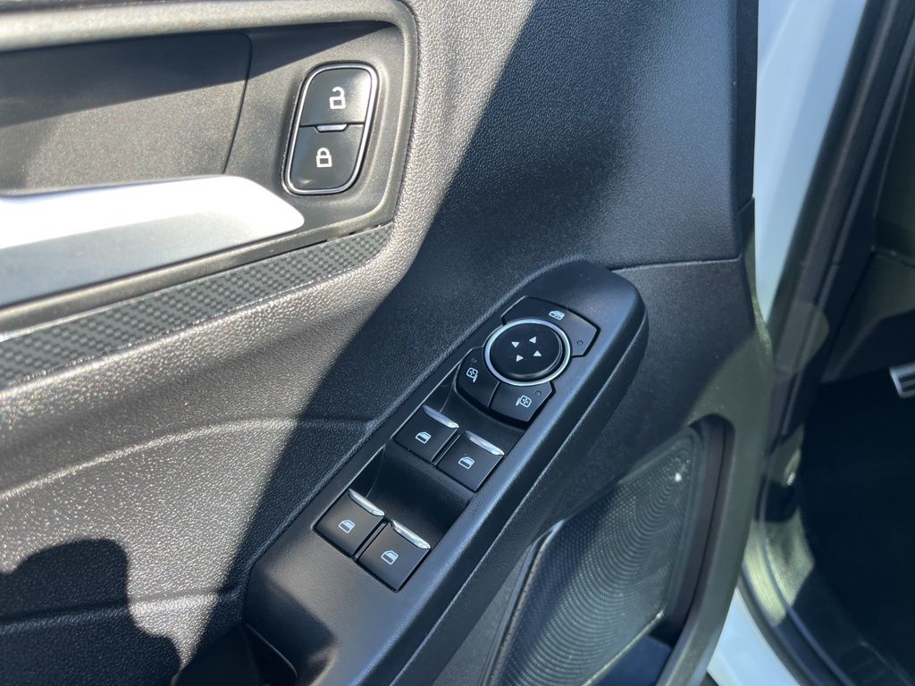 Used 2023 Ford Escape ST-Line - photo 19