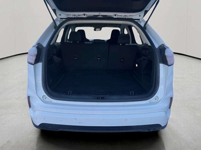 Used 2023 Ford Edge SE - photo 8