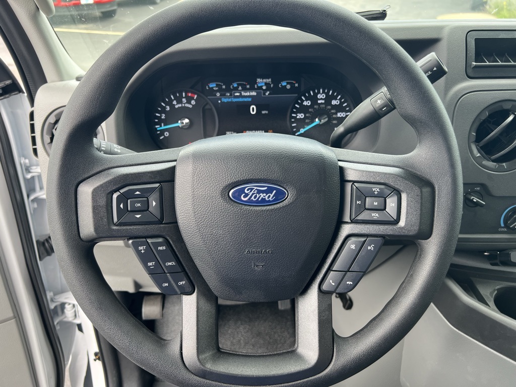 New 2026 Ford E-350 Cutaway - photo 18