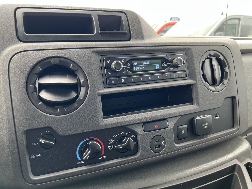 New 1996 Ford E-450 Cutaway - photo 15