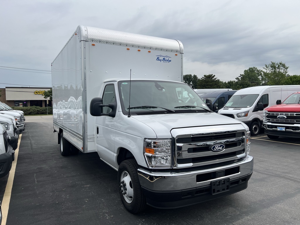 New 1996 Ford E-450 Cutaway - photo 7