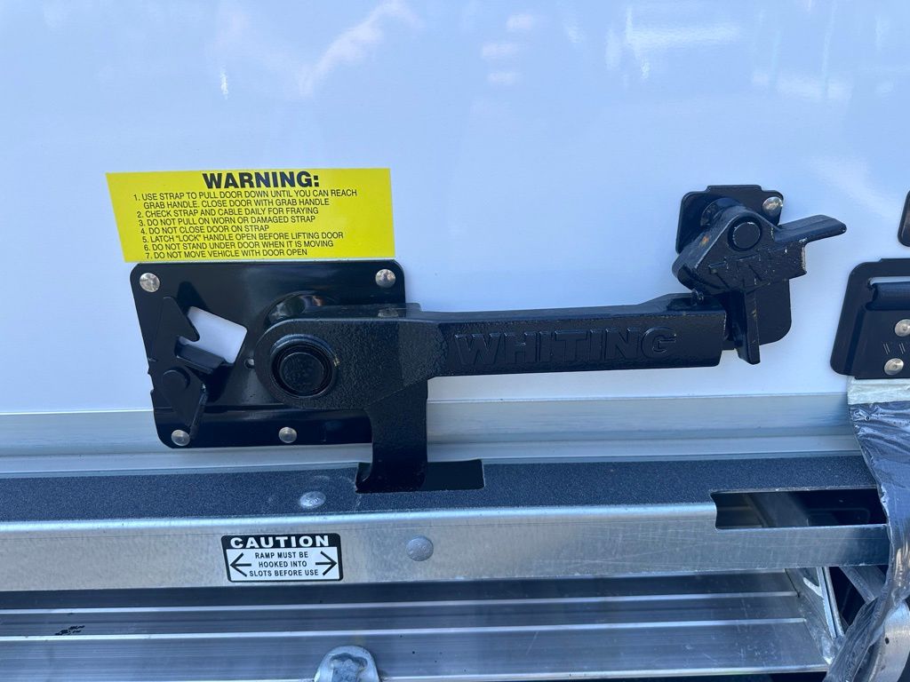 New 1996 Ford E-450 Cutaway - photo 27