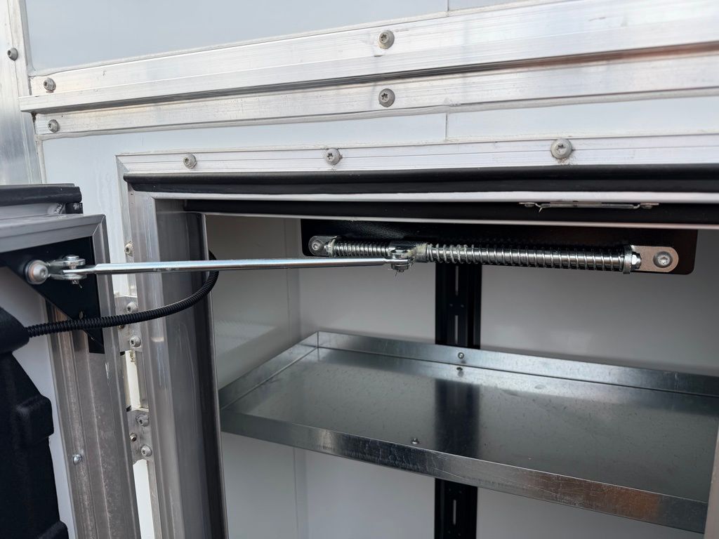 New 1996 Ford E-450 Cutaway - photo 6