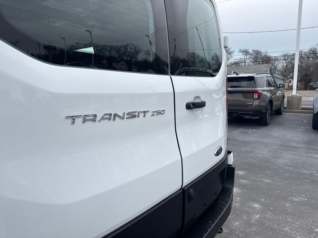 Used 2024 Ford Transit 250 Low Roof Empty Cargo Van - photo 35
