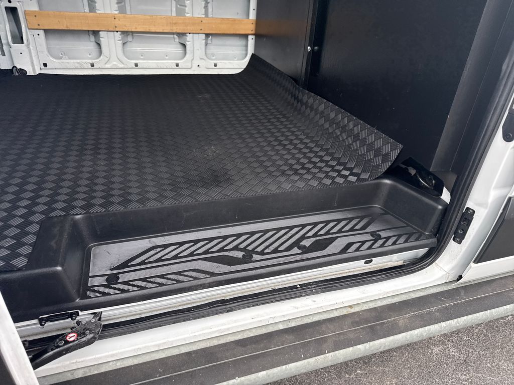 Used 2024 Ford Transit 250 Low Roof Empty Cargo Van - photo 3