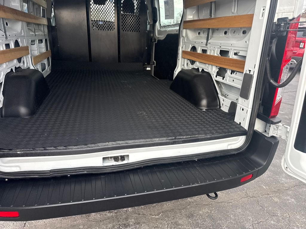 Used 2024 Ford Transit 250 Low Roof Empty Cargo Van - photo 35