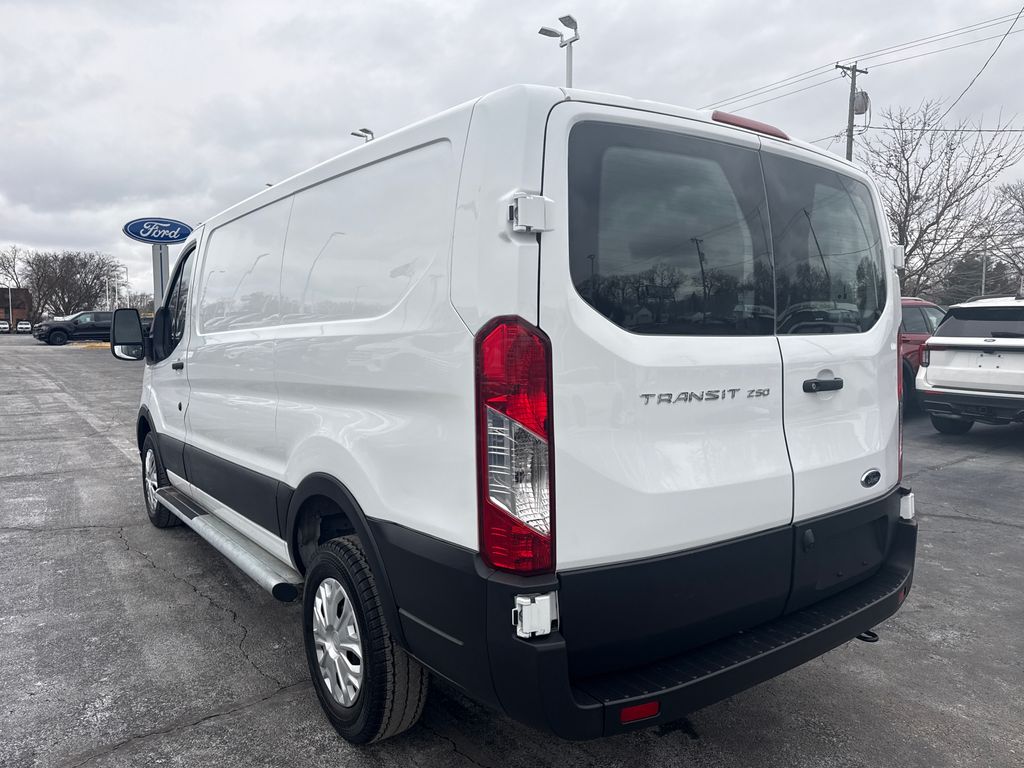 Used 2024 Ford Transit 250 Low Roof Empty Cargo Van - photo 9