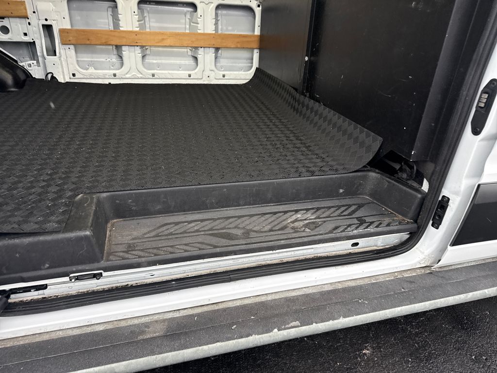Used 2024 Ford Transit 250 Low Roof Empty Cargo Van - photo 40