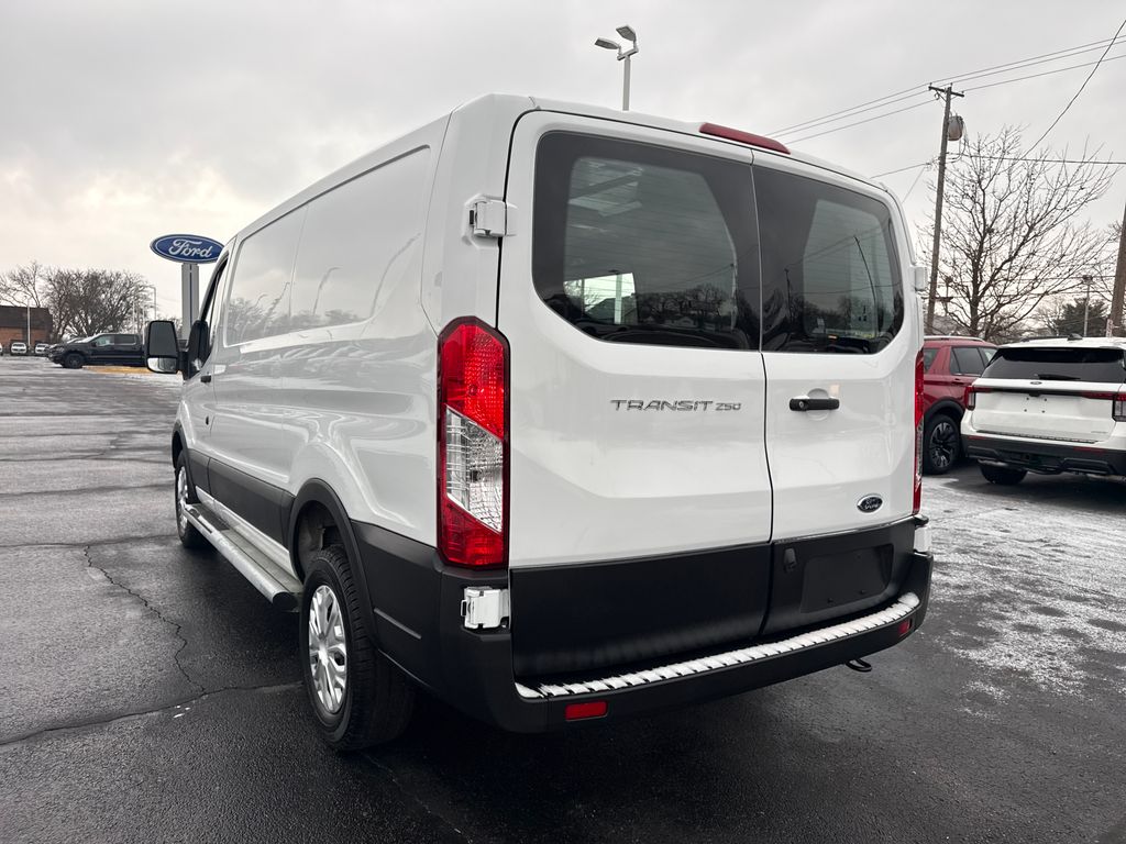 Used 2024 Ford Transit 250 Low Roof Empty Cargo Van - photo 31