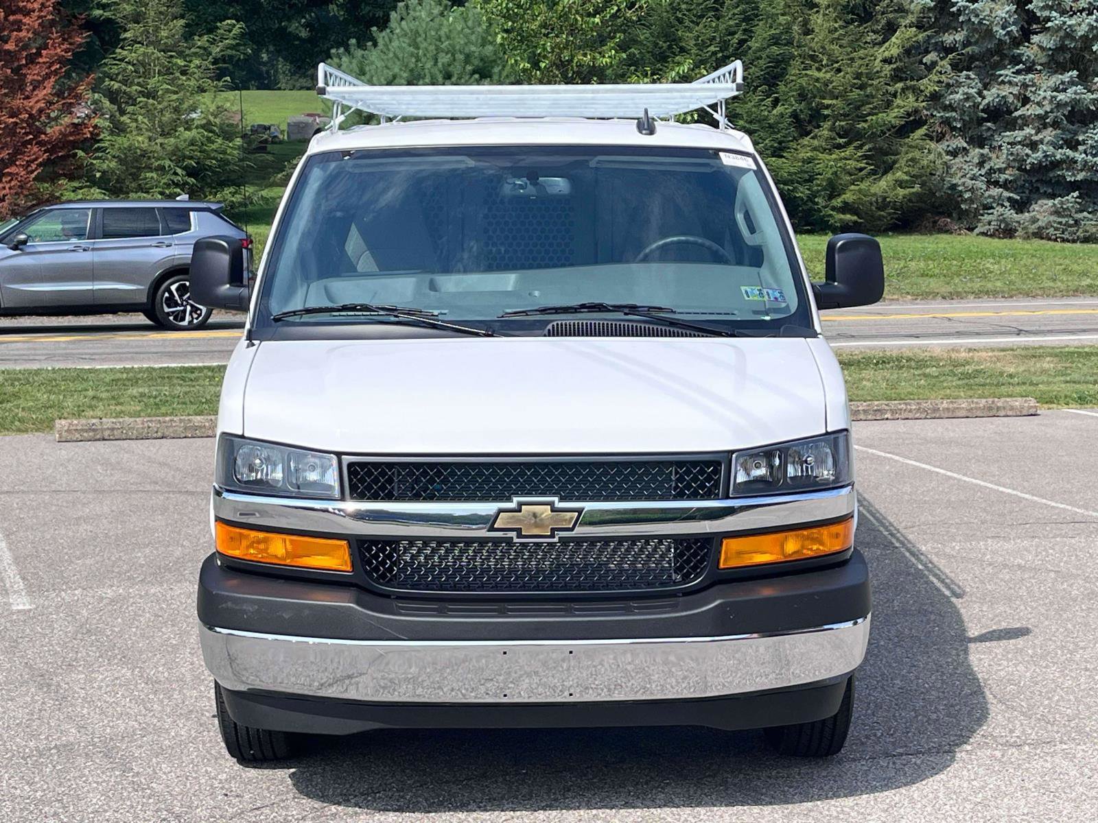 New 2025 Chevrolet Express 2500 - photo 2