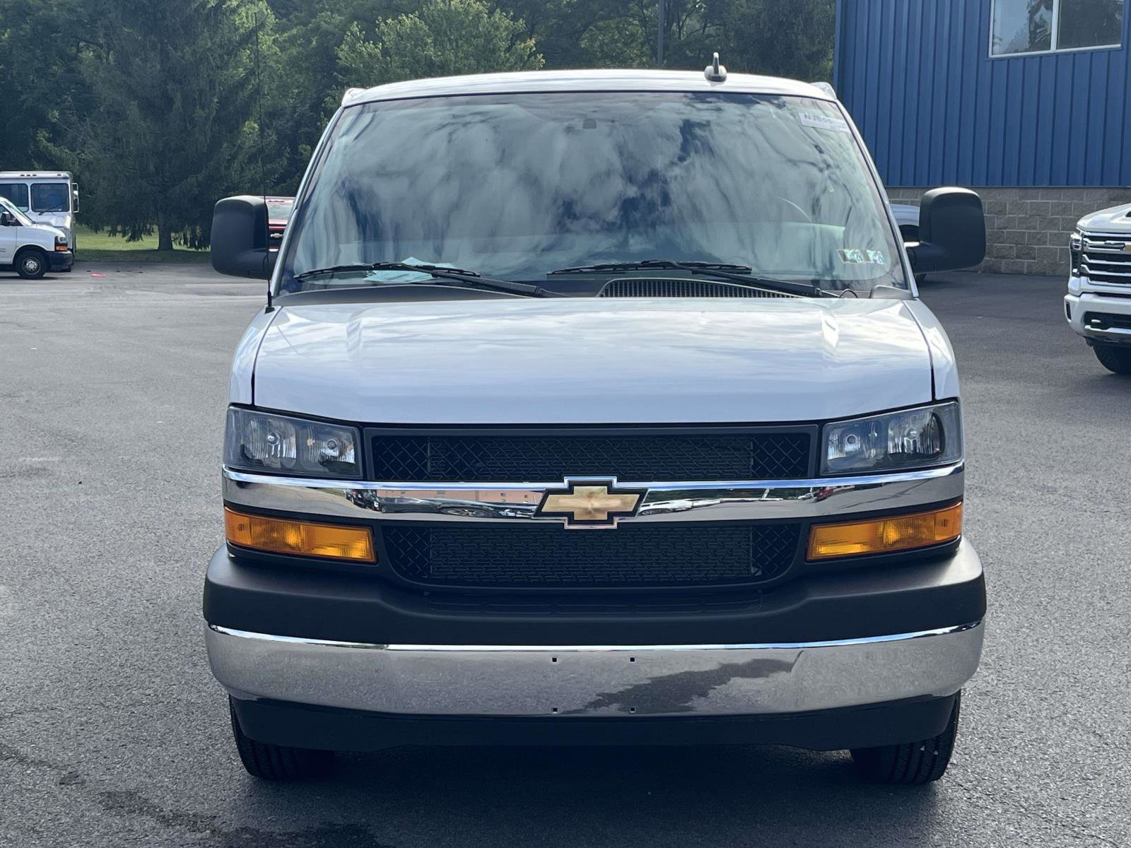 New 2025 Chevrolet Express 2500 - photo 2
