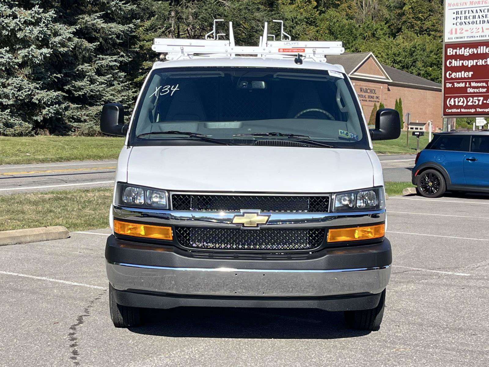 New 2025 Chevrolet Express 2500 - photo 2