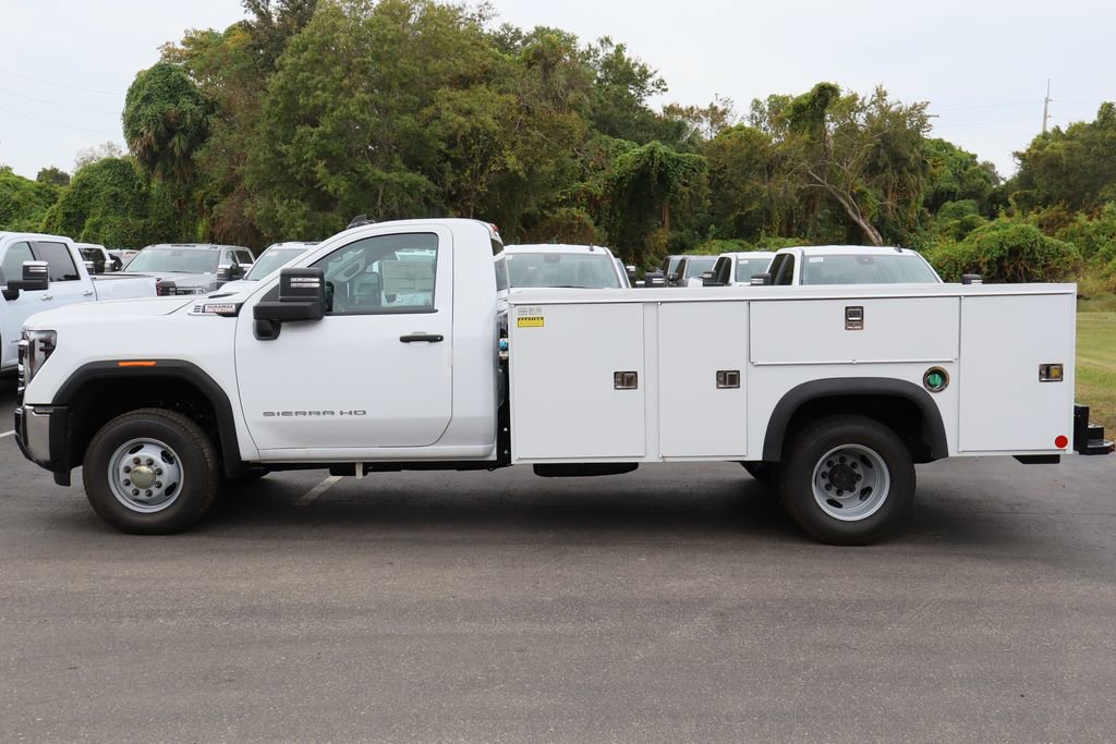 New 2026 GMC Sierra 3500 Regular Cab Cab Chassis - photo 6