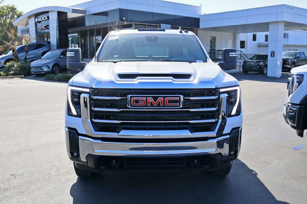 New 2026 GMC Sierra 3500 - photo 2