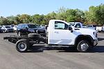New 2026 GMC Sierra 3500 Regular Cab Cab Chassis thumbnail 3