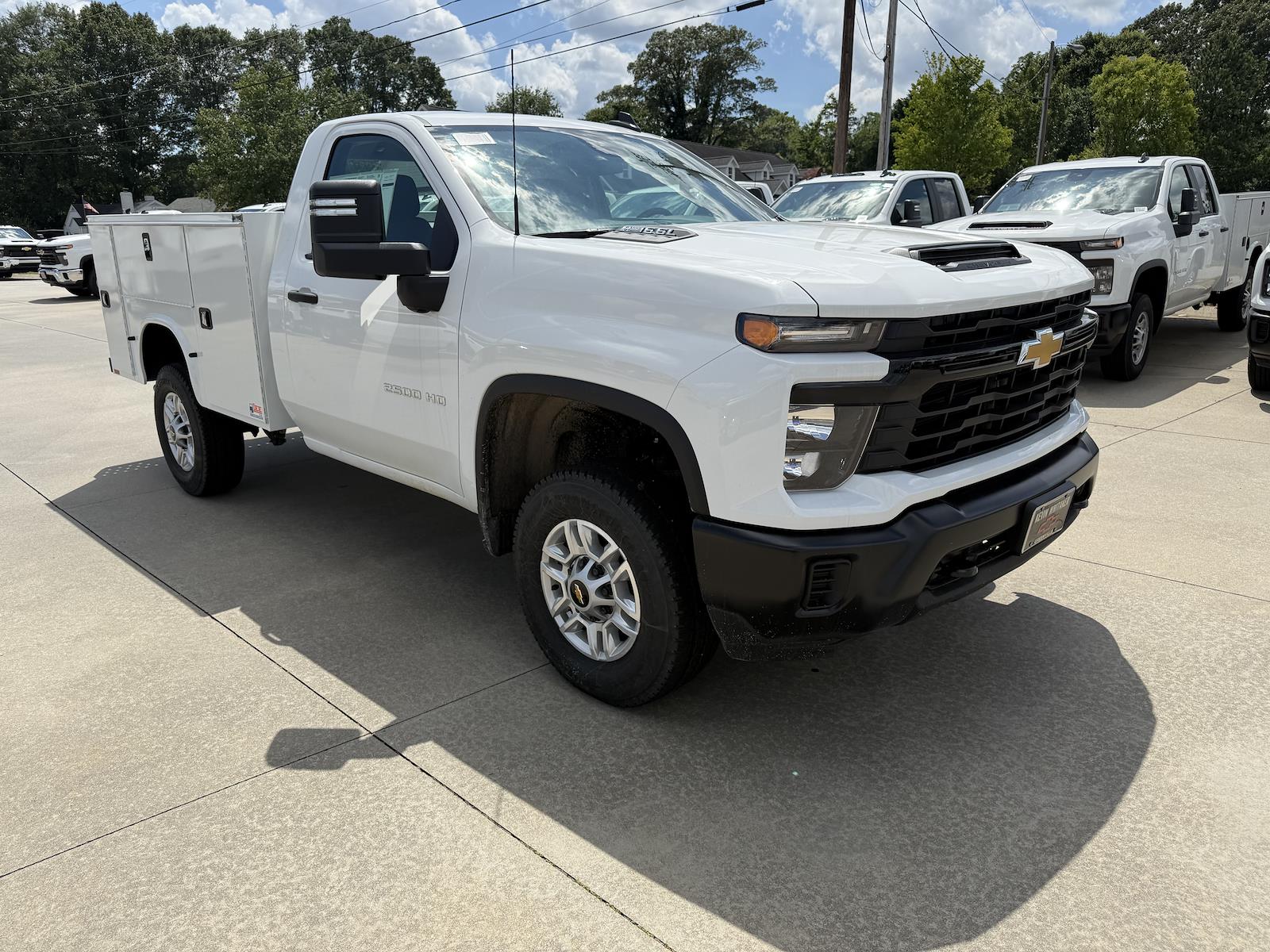 New 2025 Chevrolet Silverado 2500 - photo 2