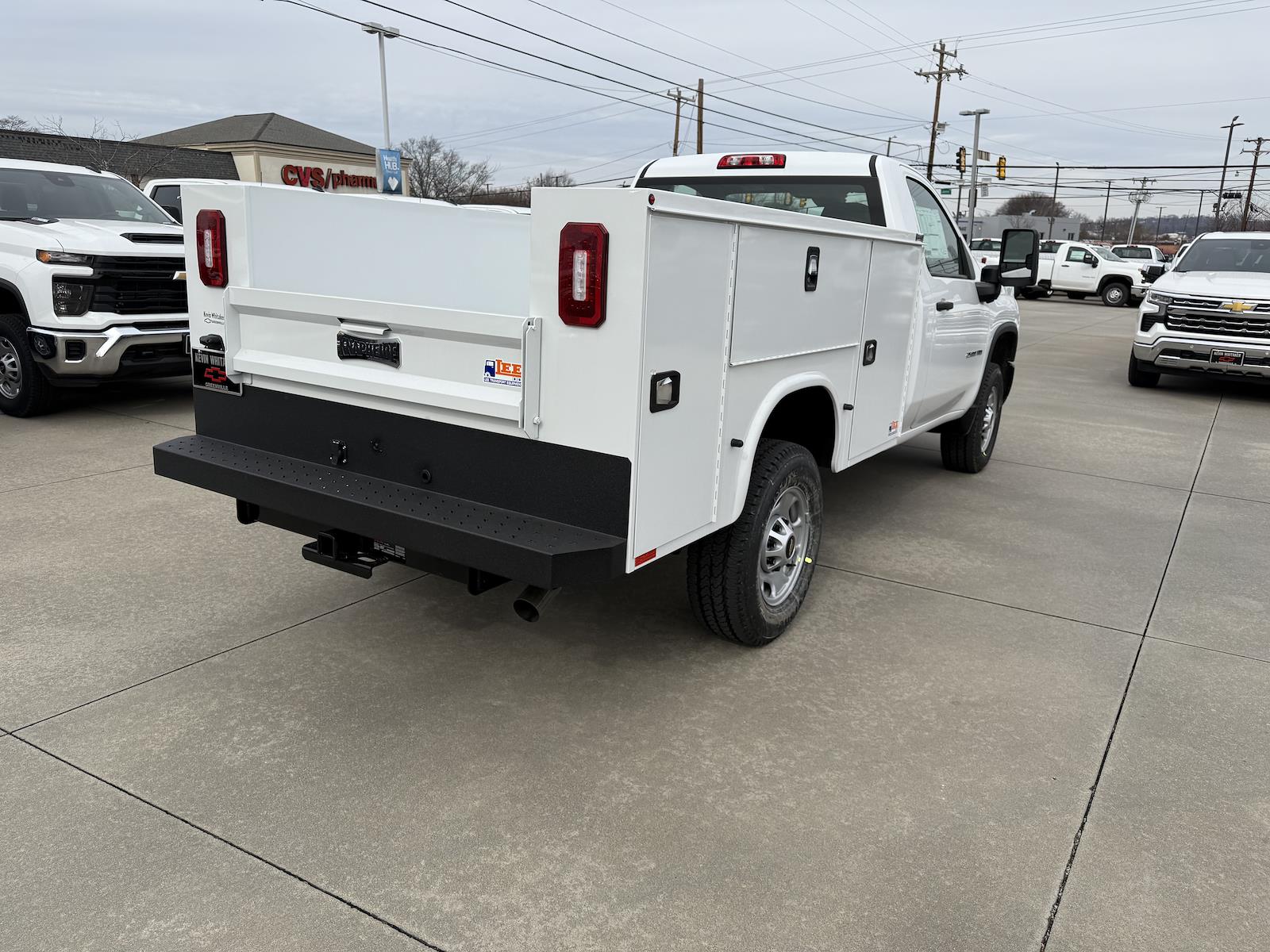 New 2025 Chevrolet Silverado 2500 Regular Cab Cab Chassis - photo 3