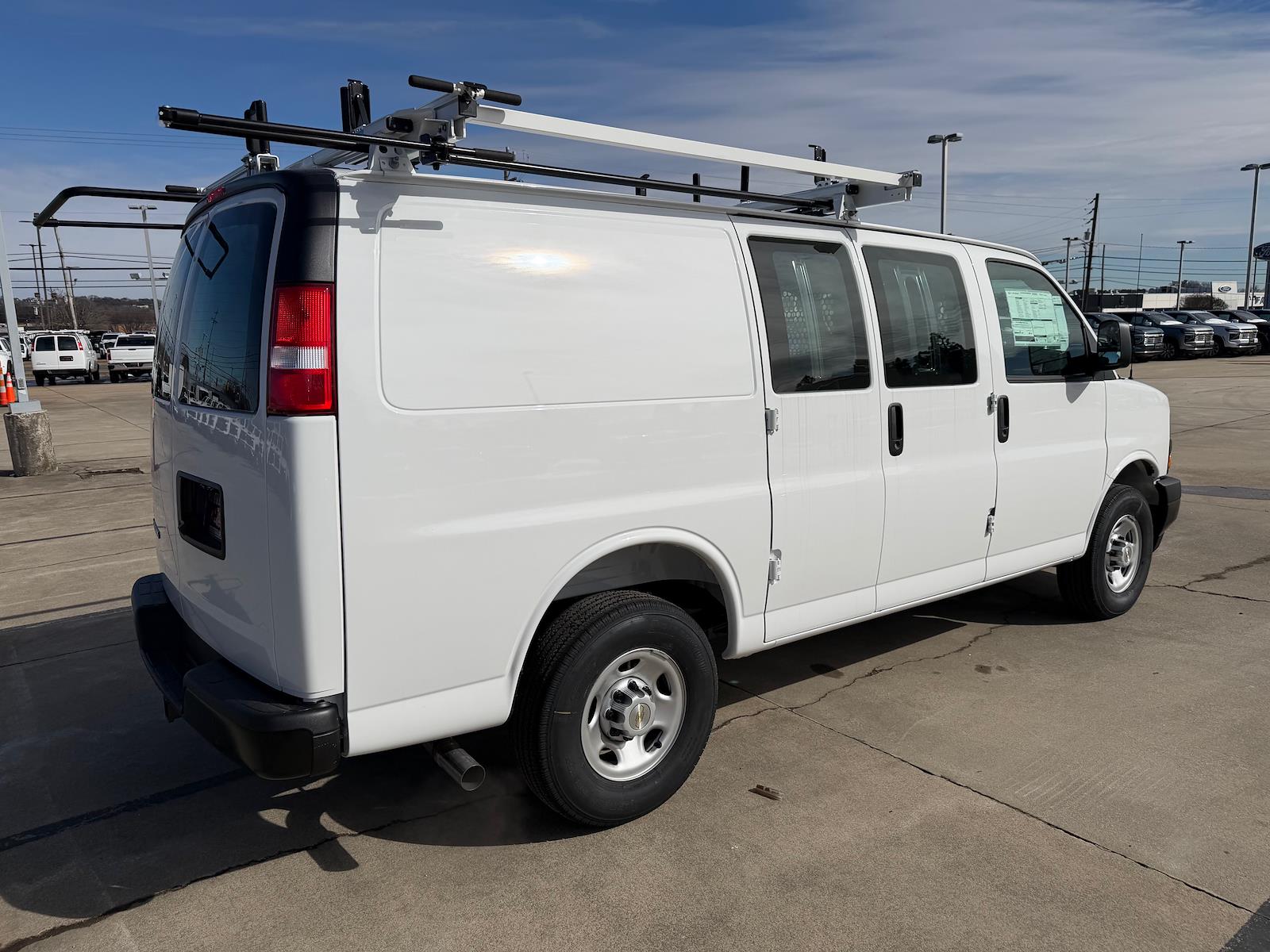 New 2025 Chevrolet Express 2500 Empty Cargo Van - photo 4