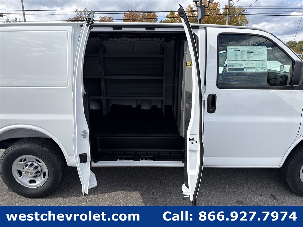 New 2025 Chevrolet Express 2500 Empty Cargo Van - photo 27