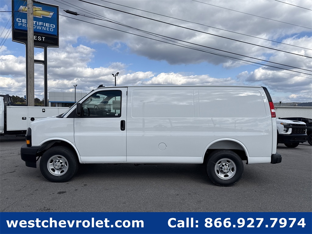 New 2025 Chevrolet Express 2500 Empty Cargo Van - photo 6