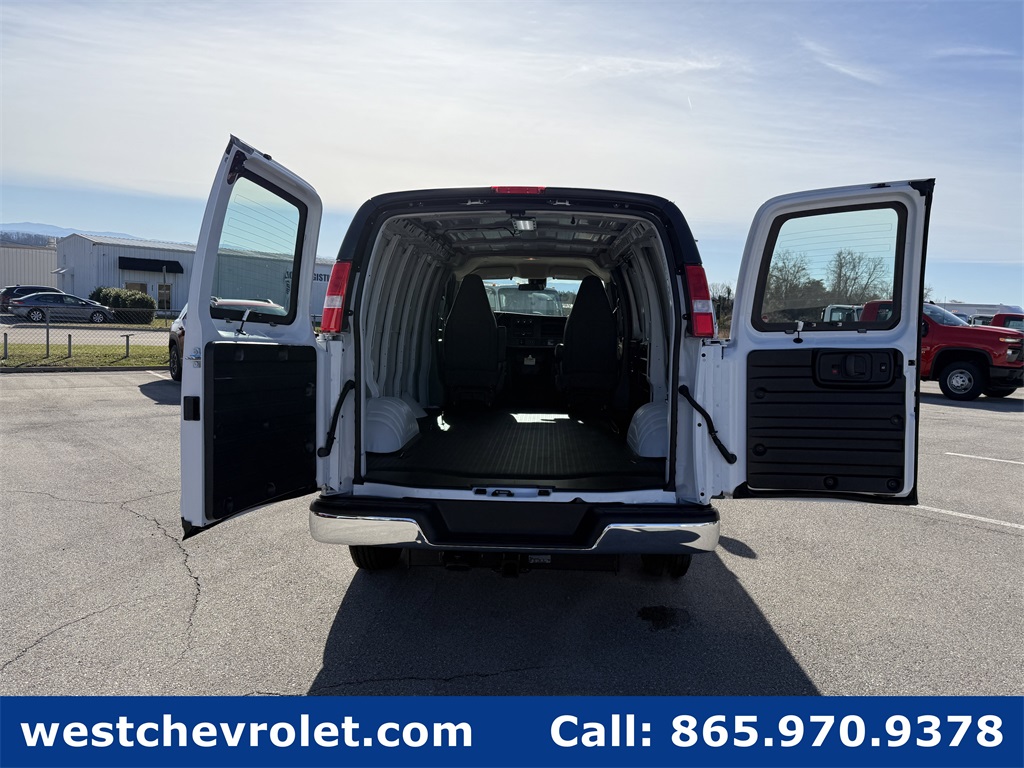 New 2025 Chevrolet Express 2500 Empty Cargo Van - photo 6