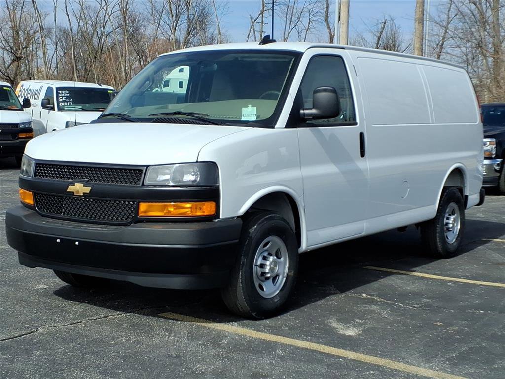 New 2025 Chevrolet Express 2500 - photo 2