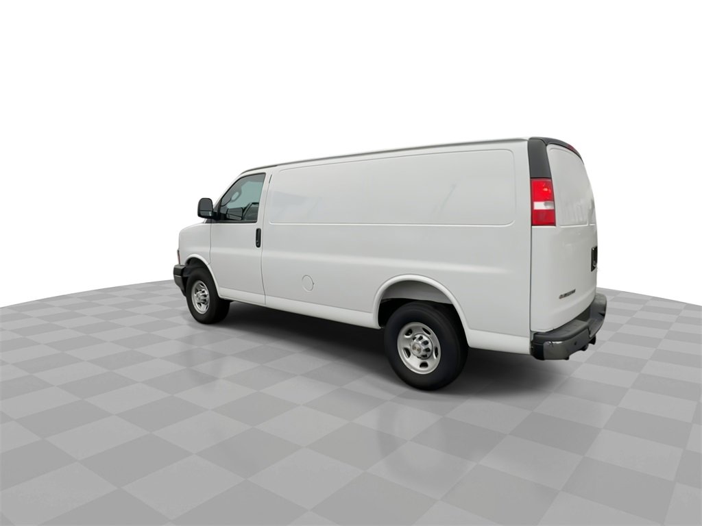 New 2025 Chevrolet Express 2500 Empty Cargo Van - photo 6