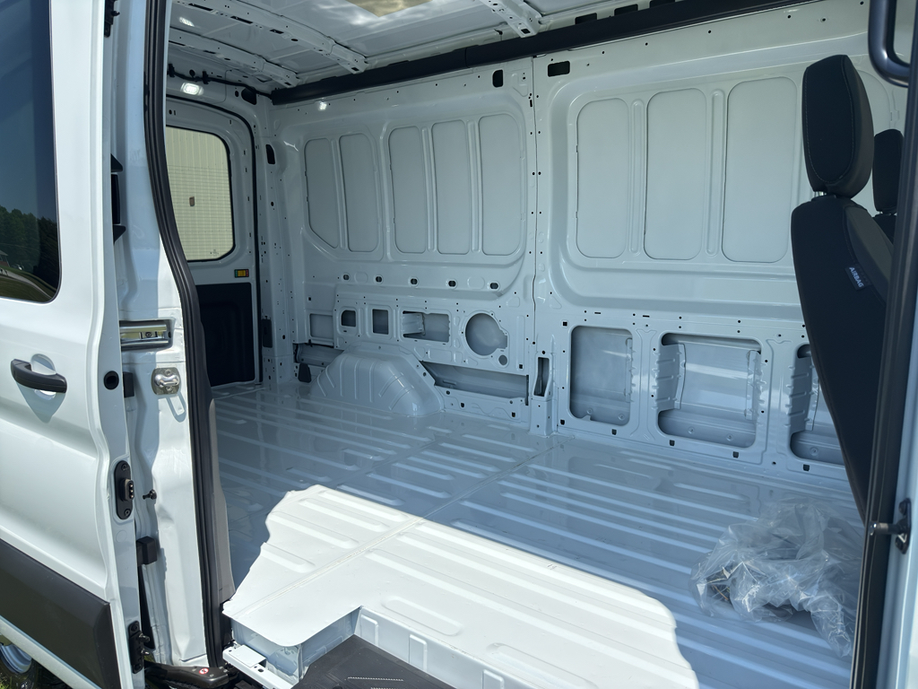 Used 2024 Ford Transit 350 Medium Roof AWD Empty Cargo Van - photo 28