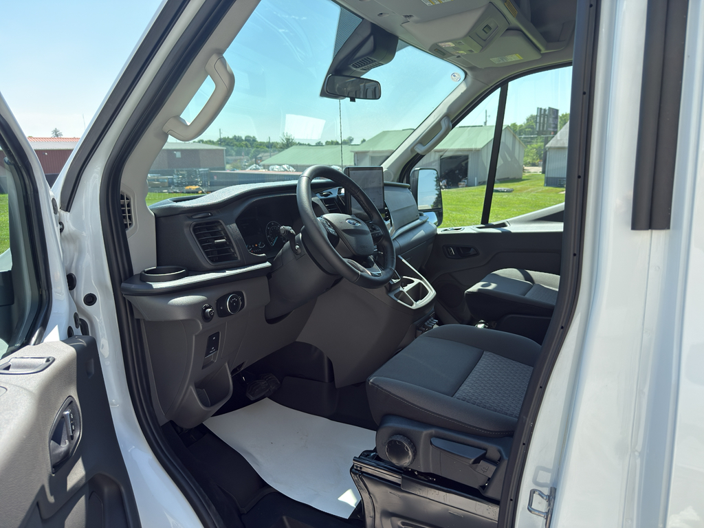 Used 2024 Ford Transit 350 Medium Roof AWD Empty Cargo Van - photo 6