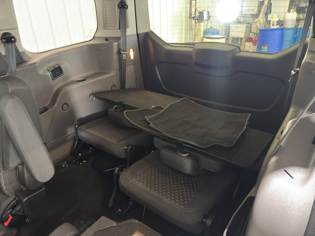 Used 2020 Ford Transit Connect Empty Cargo Van - photo 9