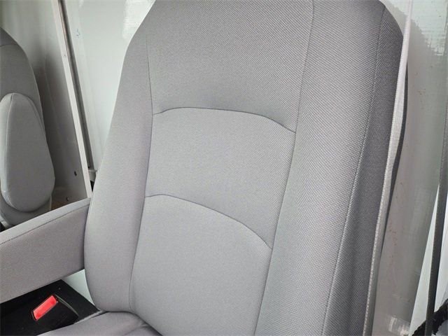 New 1996 Ford E-450 Cutaway - photo 45
