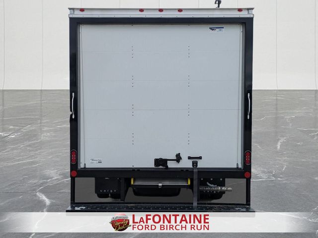 New 1996 Ford E-450 Cutaway - photo 4