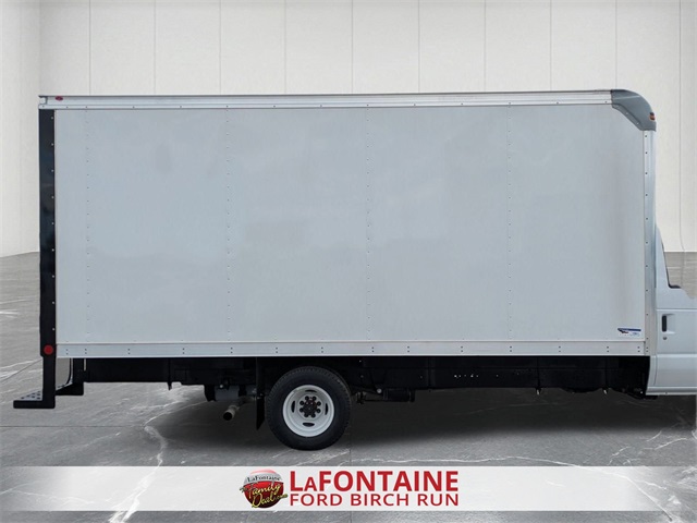 New 1996 Ford E-450 Cutaway - photo 6