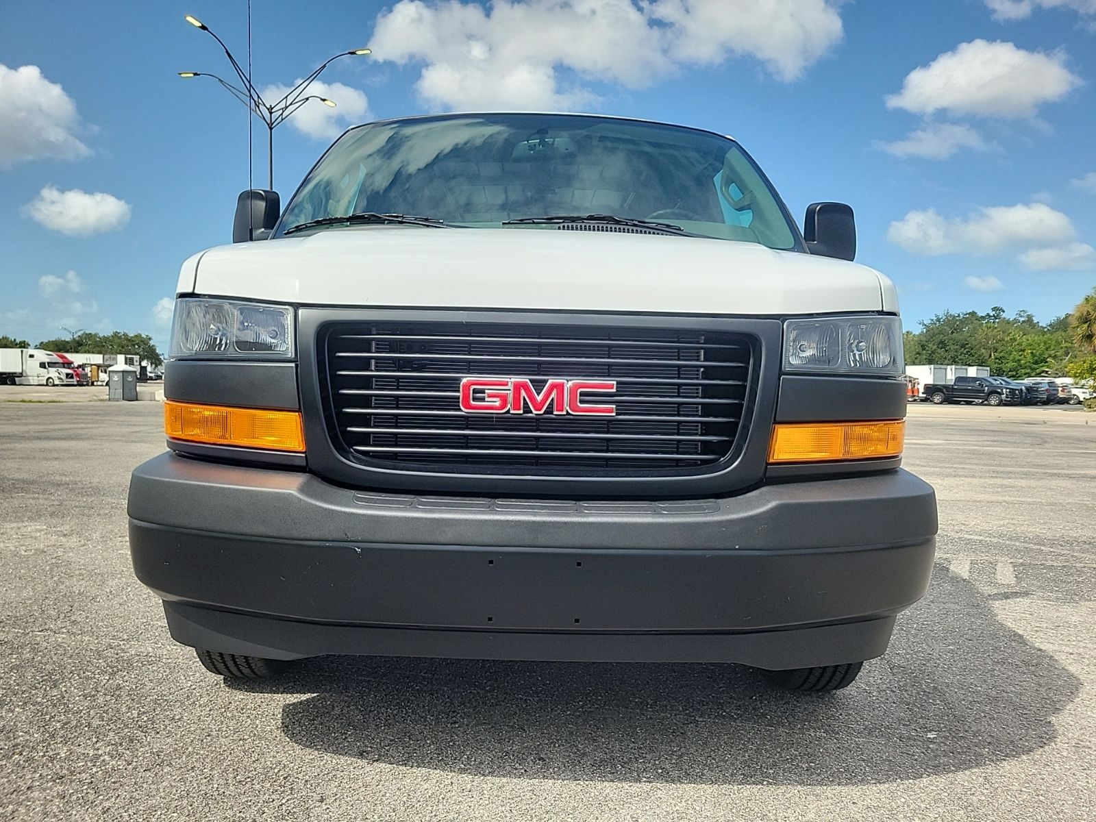 New 2026 GMC Savana 2500 Empty Cargo Van - photo 3