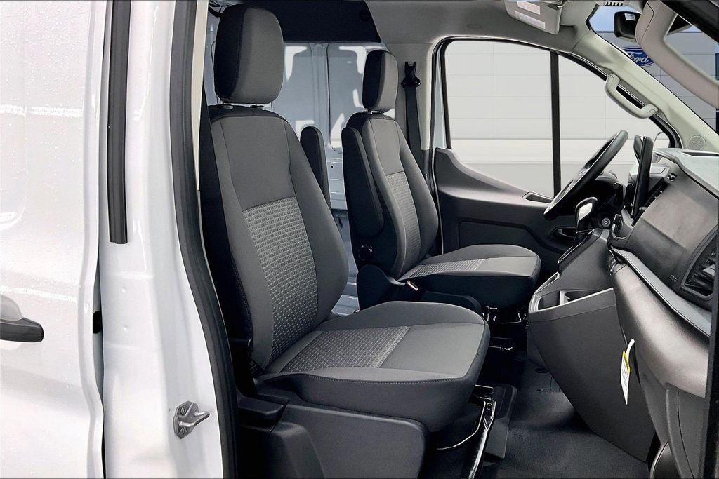New 2025 Ford Transit 250 Low Roof Empty Cargo Van - photo 4