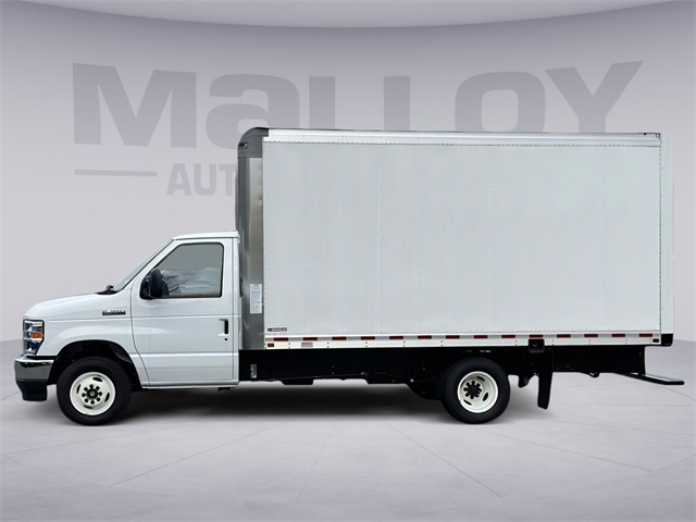 New 2025 Ford E-350 - photo 1